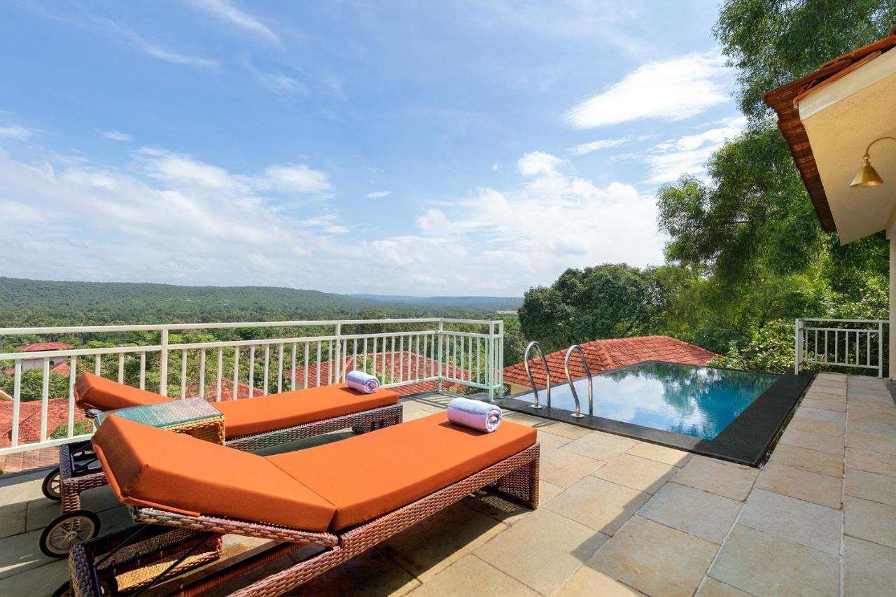 Amritara Aura Resort & Spa Mandrem Buitenkant foto