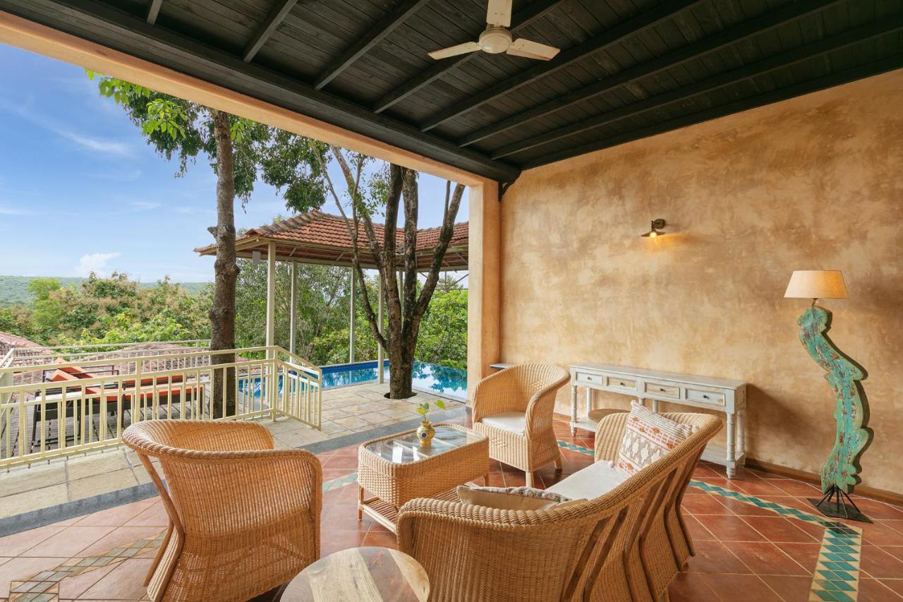 Amritara Aura Resort & Spa Mandrem Buitenkant foto